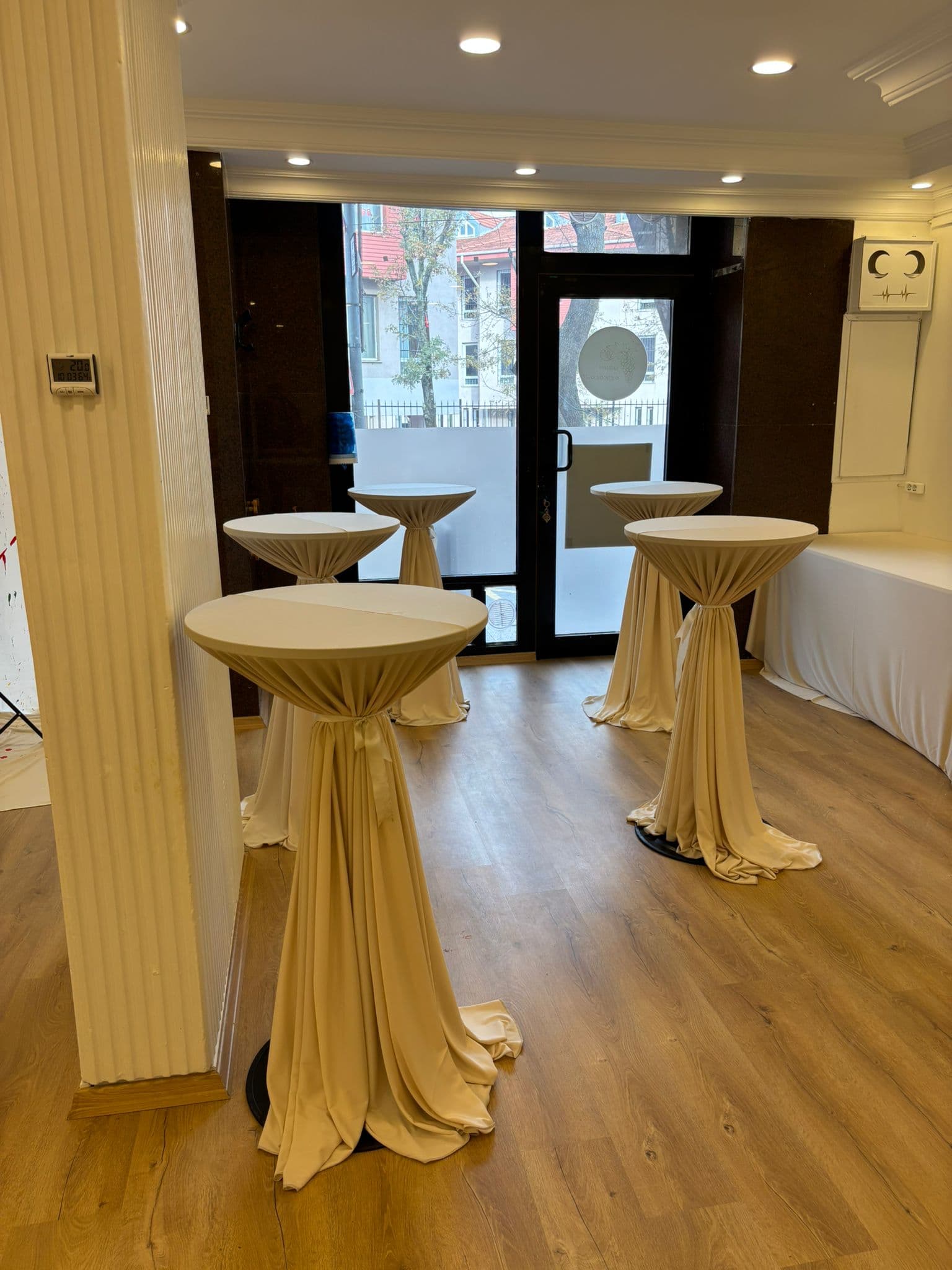 Bistro Masası Kiralama